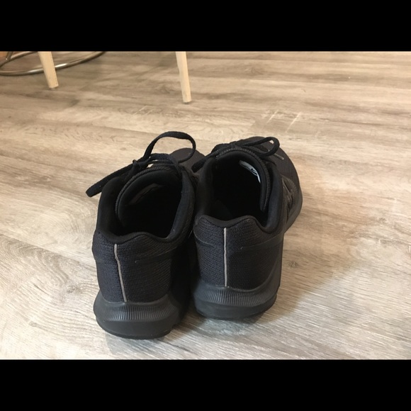 Black Nike Sneakers - Picture 4 of 6